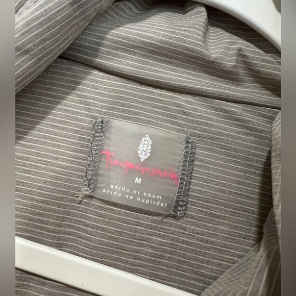 FP Movement Gathering Storm Run Puffer - Fits like Size S - Picture 8 of 10